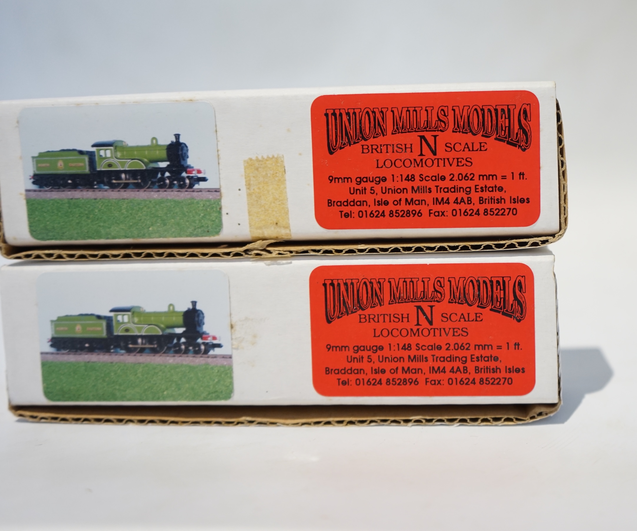 Two boxed Union Mills N gauge railway NER Class R tender locomotives; both 725. Condition - good.